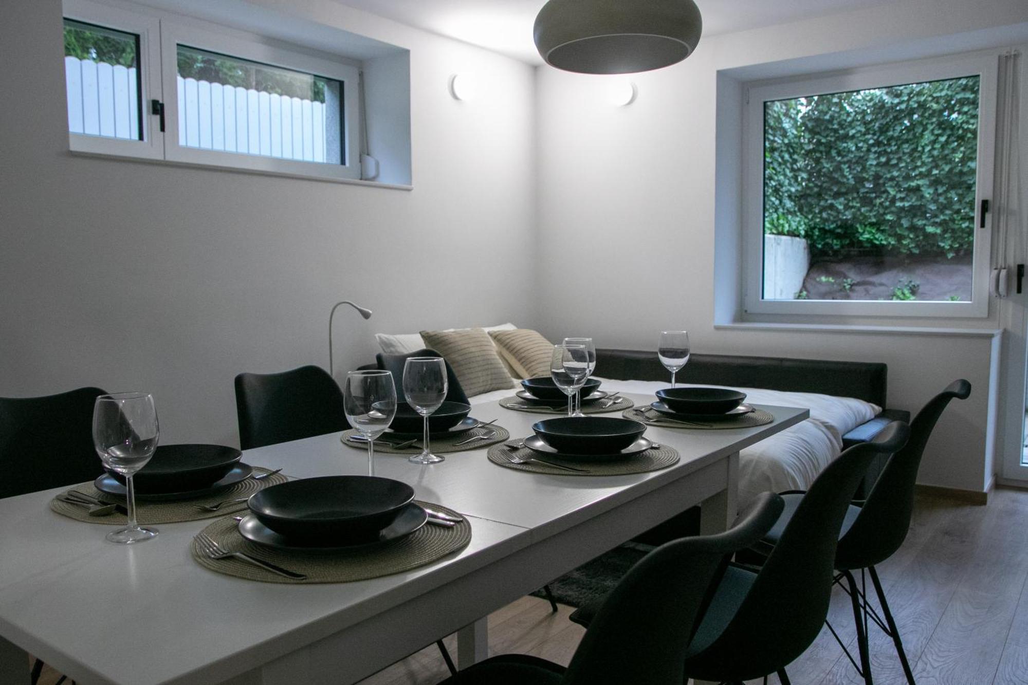 Residence Black&White Ljubljana Rom bilde